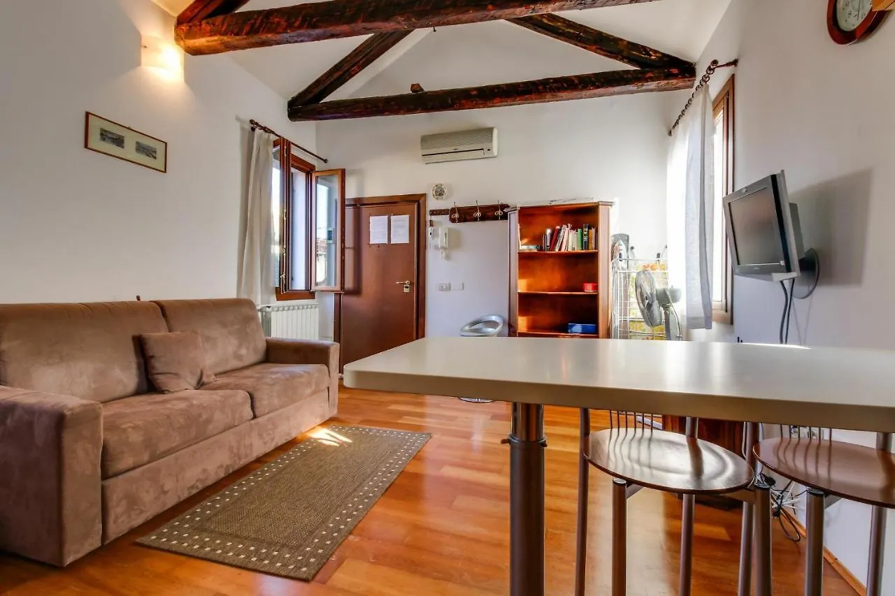 Apartment Ramo Venier By Halldis Venice Italy