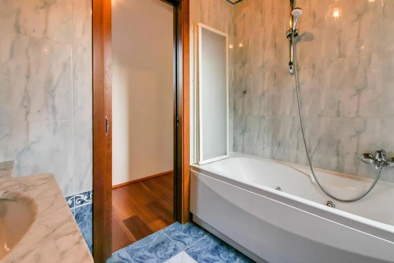 Apartment Ramo Venier By Halldis Venice Italy