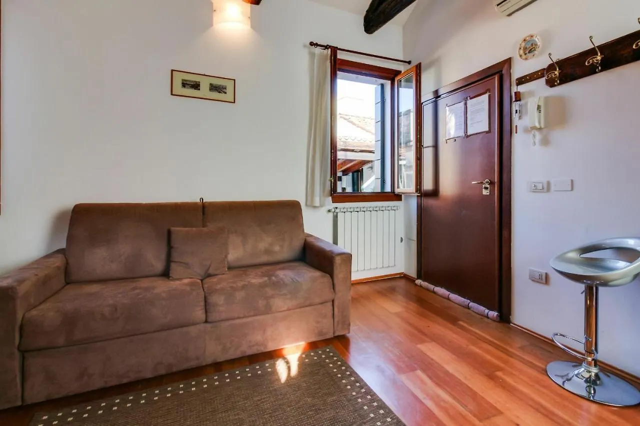 Ramo Venier By Halldis Venice Italy