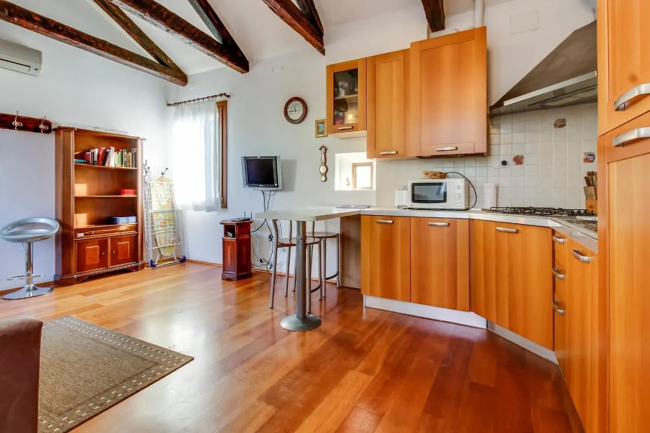 Apartment Ramo Venier By Halldis Venice